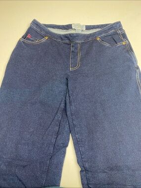 Straight Leg Women’s Jeans in Dark Blue